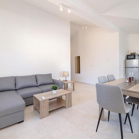 Sea View By Moro Apartment มาลินสกา ภายนอก รูปภาพ